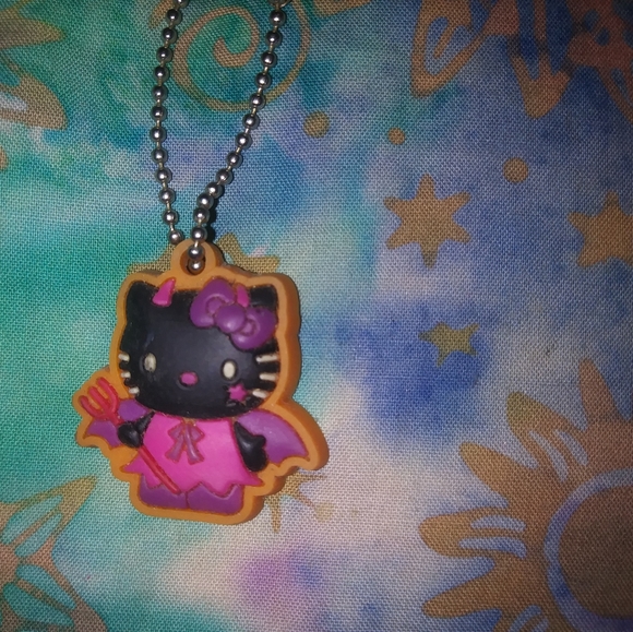 🖤Hello Kitty😈'Lil' Devil' charm🖤 - Picture 6 of 7
